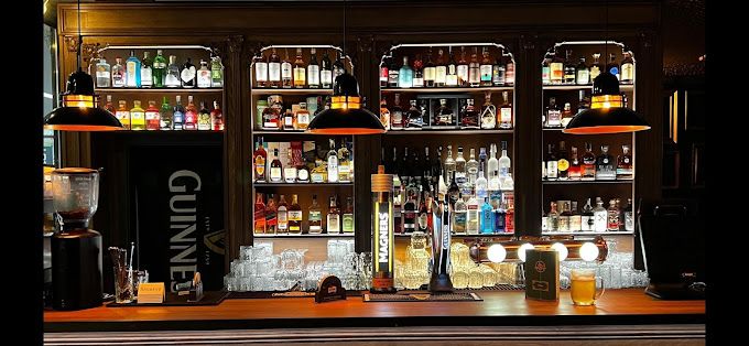 Queen’s Pub