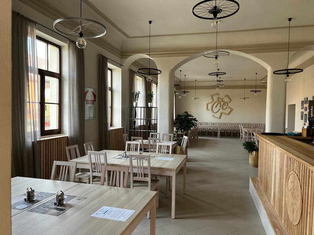 Restaurace Kolosvět